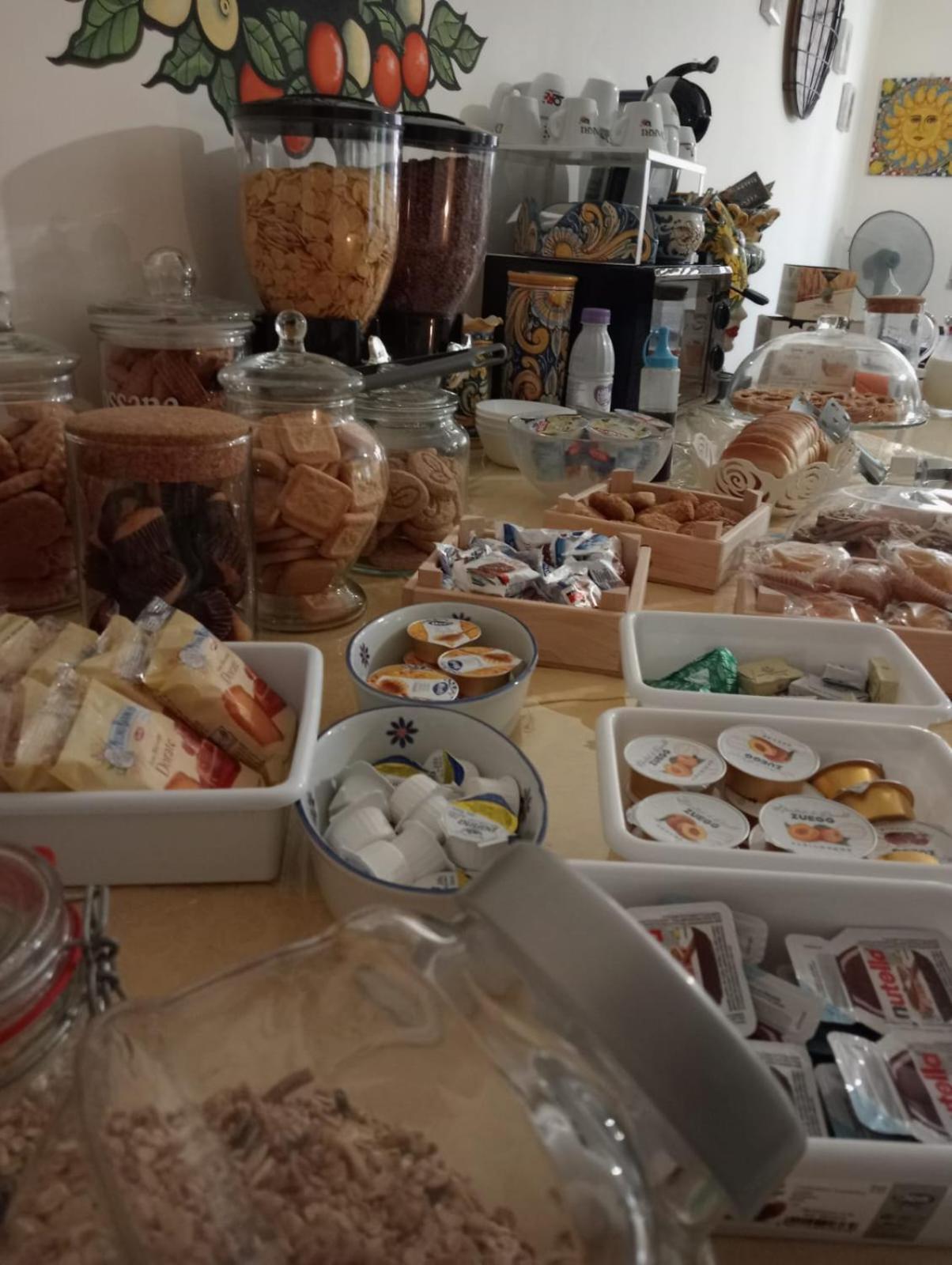 B&B Fragranza Di Sicilia Джардини Наксос Екстериор снимка