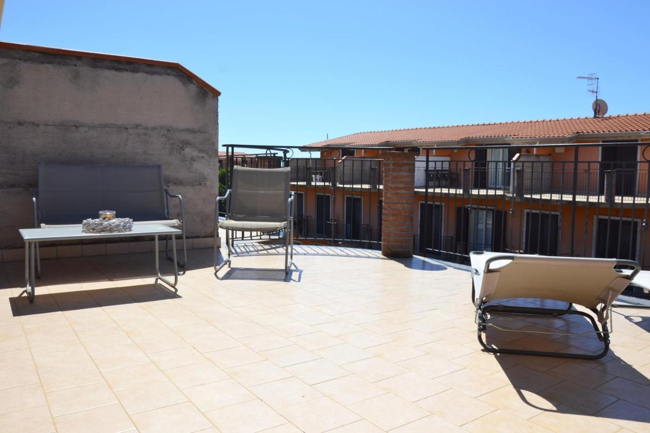 B&B Fragranza Di Sicilia Джардини Наксос Екстериор снимка